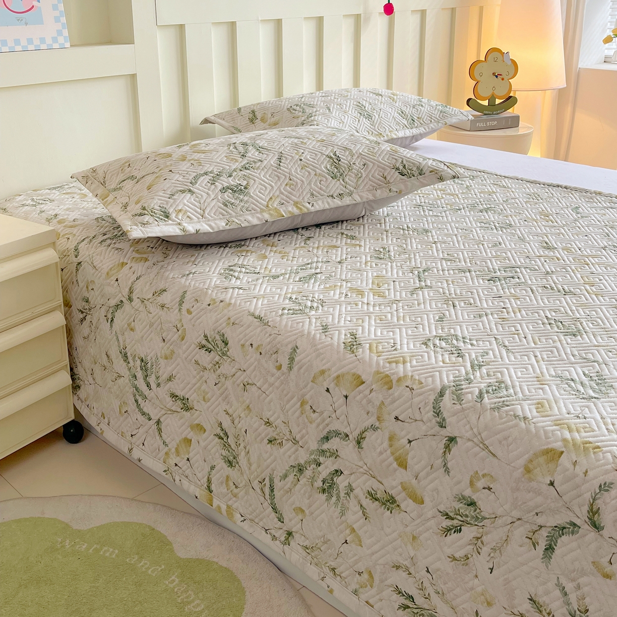 91家纺网 家纺一手货源 找家纺 金鑫汇家纺 2026春夏新款成人床新花型老粗布夹棉床盖软凉席席子可以机洗 月下花影-绿