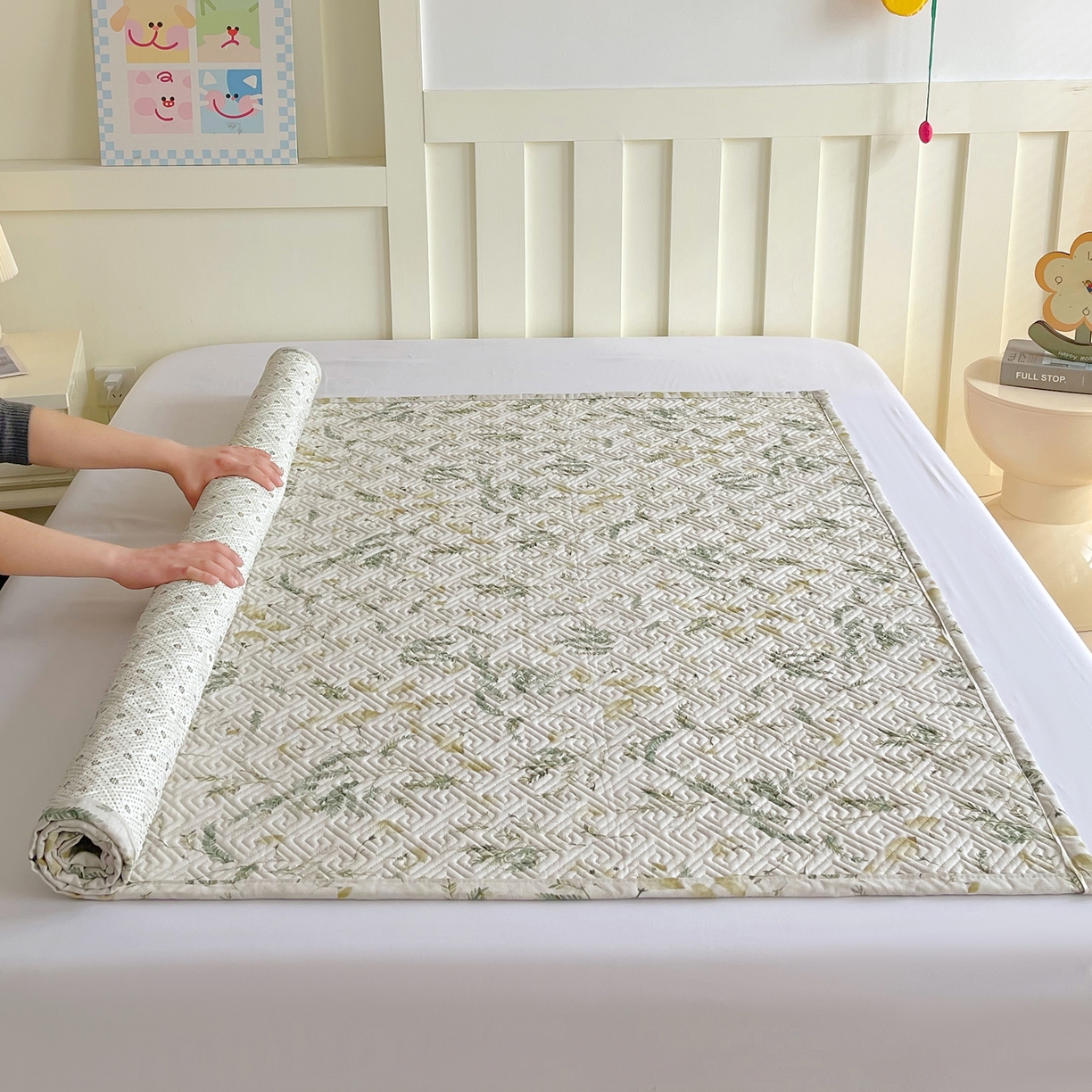 91家纺网 家纺一手货源 找家纺 金鑫汇家纺 2026春夏新款成人床新花型老粗布夹棉床盖软凉席席子可以机洗 月下花影-绿