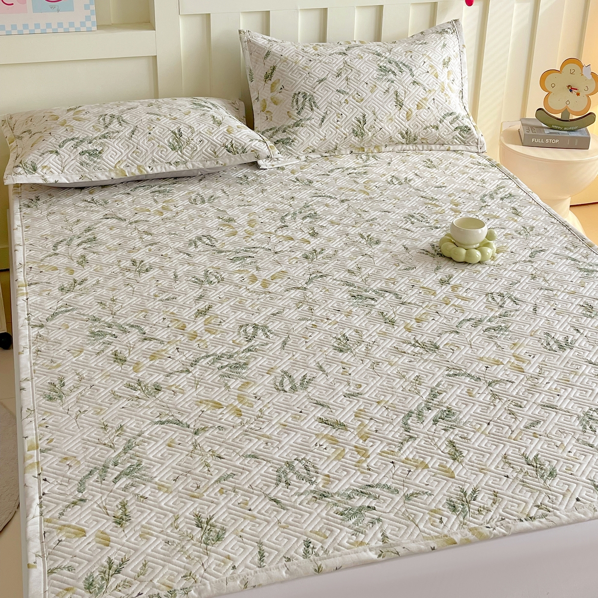 91家纺网 家纺一手货源 找家纺 金鑫汇家纺 2026春夏新款成人床新花型老粗布夹棉床盖软凉席席子可以机洗 月下花影-绿