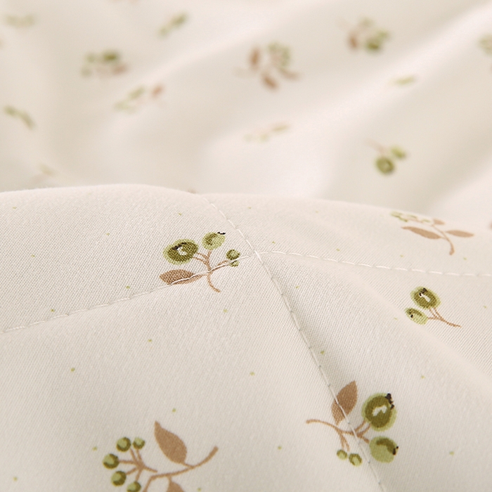 91家纺网 家纺一手货源 找家纺 欧朵 2026新款A类水洗棉夏被系列 花香梦境