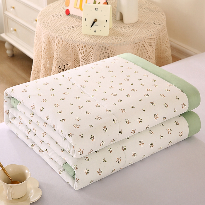 91家纺网 家纺一手货源 找家纺 欧朵 2026新款A类水洗棉夏被系列 花香梦境