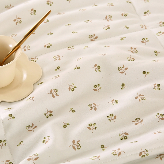 91家纺网 家纺一手货源 找家纺 欧朵 2026新款A类水洗棉夏被系列 花香梦境