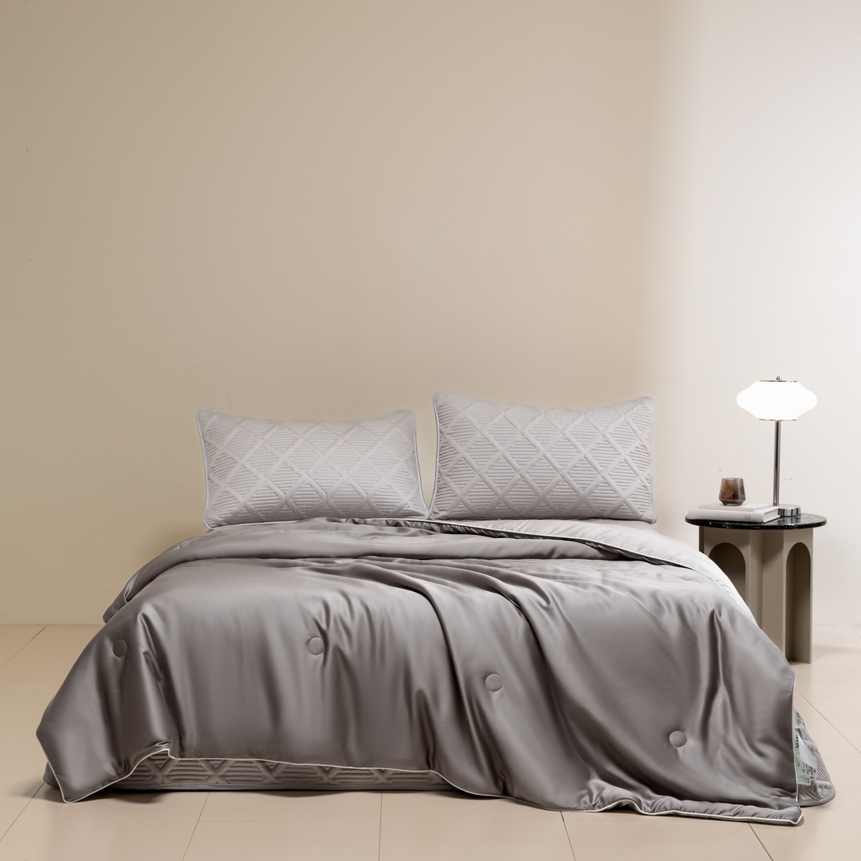 91家纺网 家纺一手货源 找家纺 吾诺家居 2026春夏新款双拼色莱赛尔天丝夏被夏凉被空调被-天纯系列 天丝-深浅灰