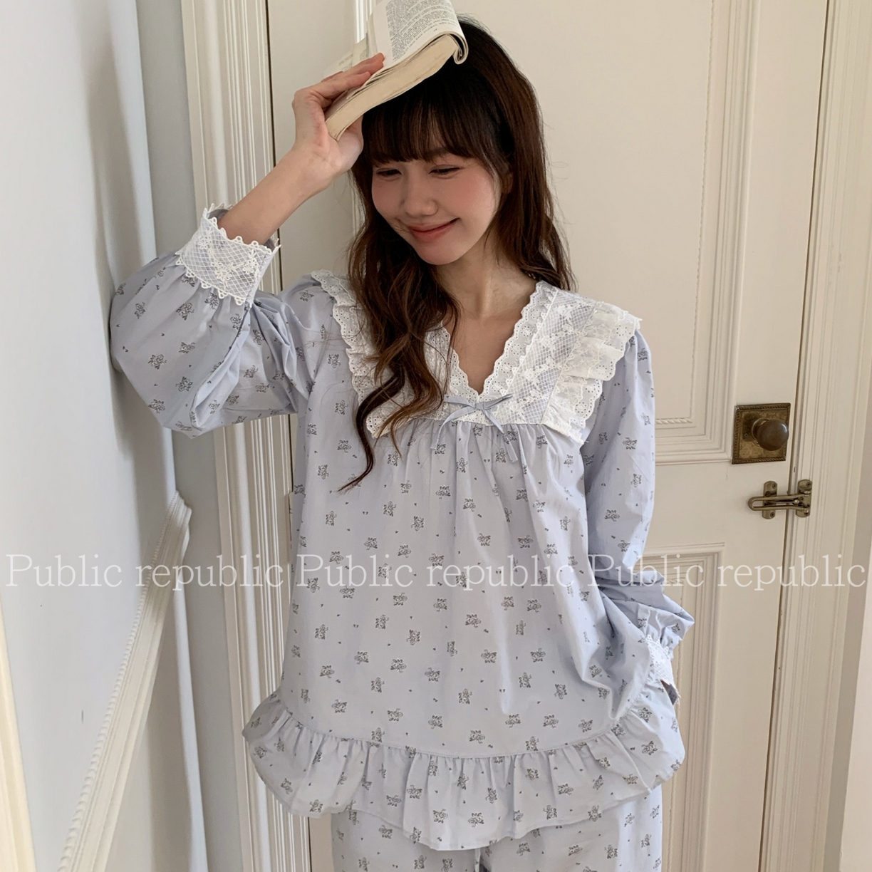 91家纺网 家纺一手货源 找家纺 （总）妍景家居生活馆 2026新款韩系蕾丝V领荷叶边印花套装