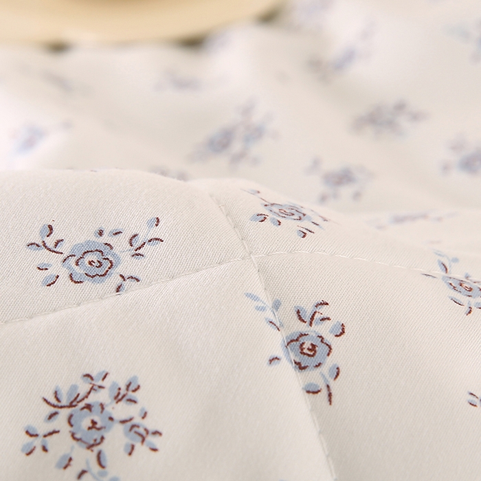 91家纺网 家纺一手货源 找家纺 欧朵 2026新款A类水洗棉夏被系列 蘑菇花