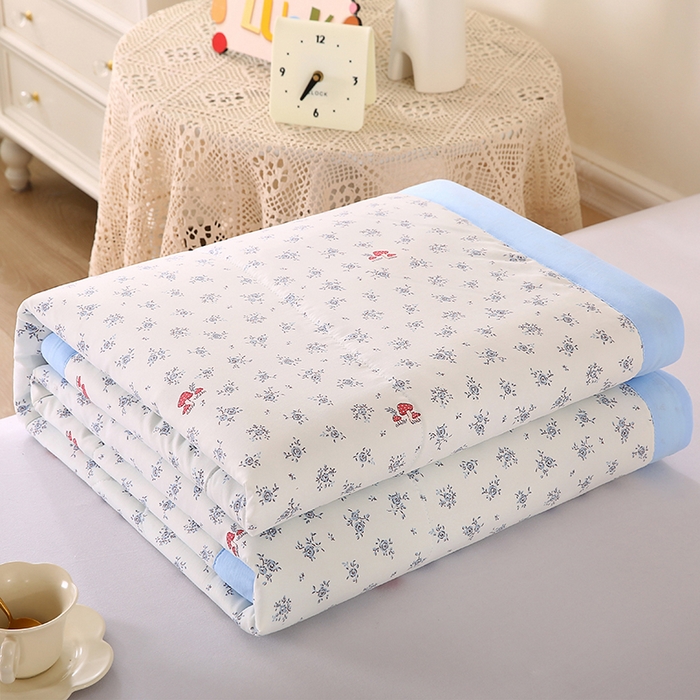 91家纺网 家纺一手货源 找家纺 欧朵 2026新款A类水洗棉夏被系列 蘑菇花