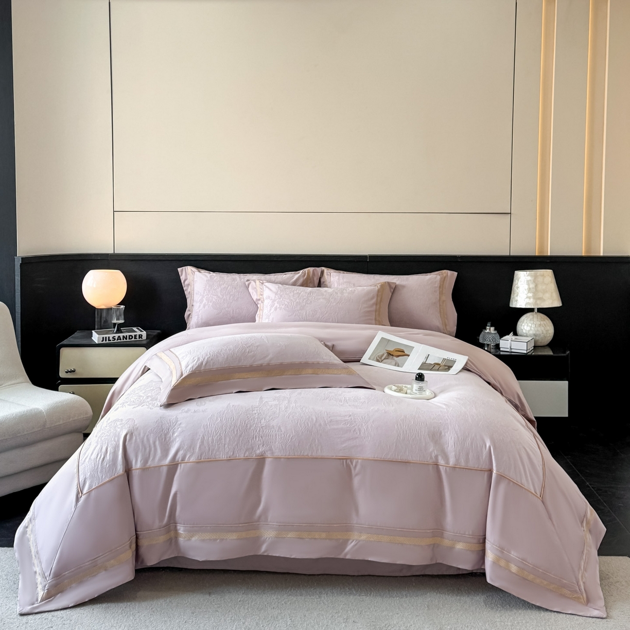 91家纺网 家纺一手货源 找家纺 博纳家纺 2026春夏新款60支全棉纯棉厚织提花绣花宽边高级简奢纯棉四件套-琼楼玉宇 琼楼玉宇-浅紫