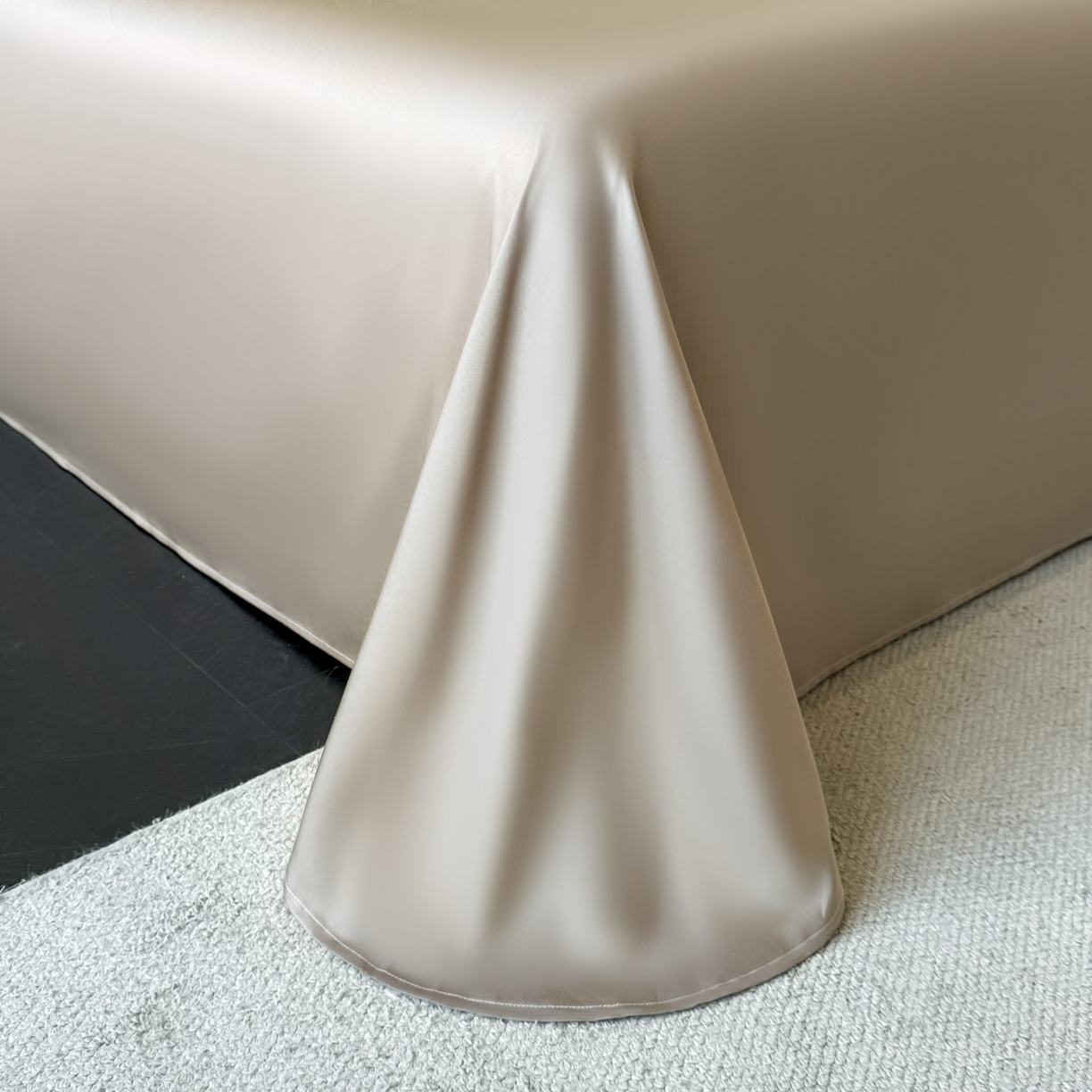 91家纺网 家纺一手货源 找家纺 博纳家纺 2026春夏新款60支全棉纯棉厚织提花绣花宽边高级简奢纯棉四件套-琼楼玉宇 琼楼玉宇-咖色