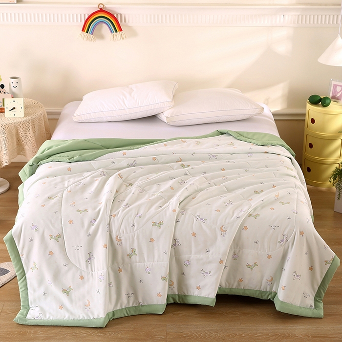 91家纺网 家纺一手货源 找家纺 欧朵 2026新款A类水洗棉夏被系列 游乐园