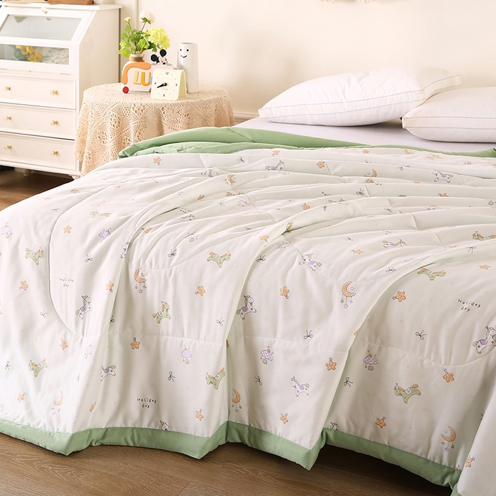 91家纺网 家纺一手货源 找家纺 欧朵 2026新款A类水洗棉夏被系列 游乐园