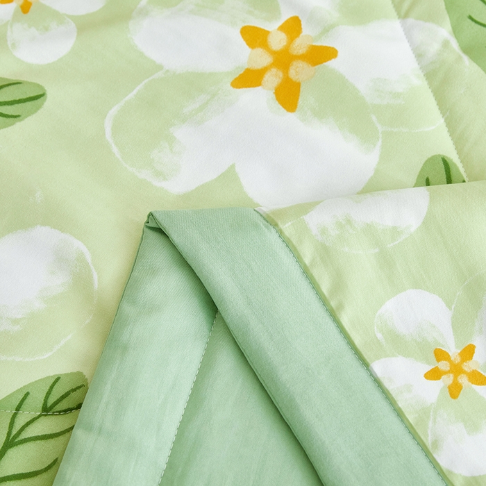 91家纺网 家纺一手货源 找家纺 欧朵 2026新款A类水洗棉夏被系列 栀子花