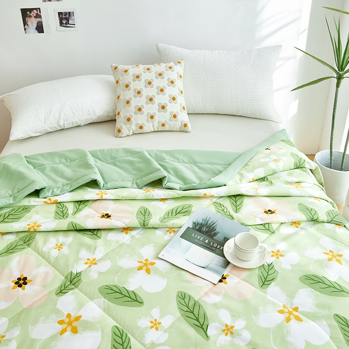 91家纺网 家纺一手货源 找家纺 欧朵 2026新款A类水洗棉夏被系列 栀子花