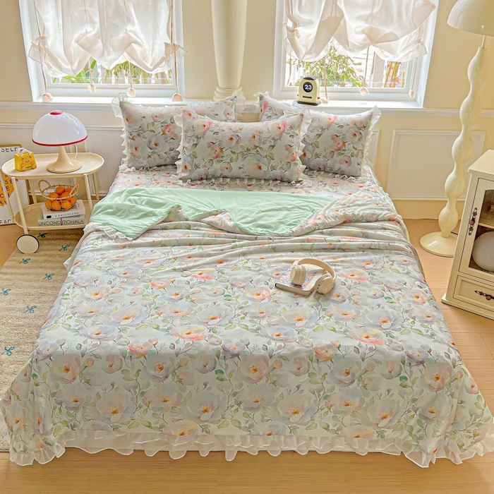 91家纺网 家纺一手货源 找家纺 栩裕纺织 2026新款（常年不断货）A类凉感丝床裙款凉席夏被四件套花边空调被三件套 春意浓