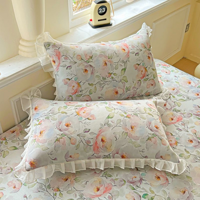 91家纺网 家纺一手货源 找家纺 栩裕纺织 2026新款（常年不断货）A类凉感丝床裙款凉席夏被四件套花边空调被三件套 春意浓