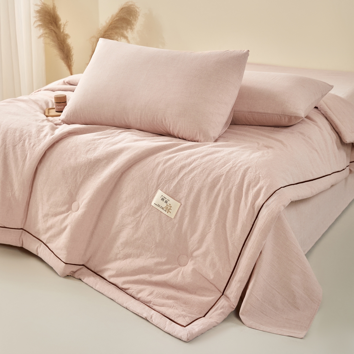 91家纺网 家纺一手货源 找家纺 吾诺家居 2026春夏新款纯色棉麻棉花夏被夏凉被空调被-麻生活系列 麻生活-豆沙