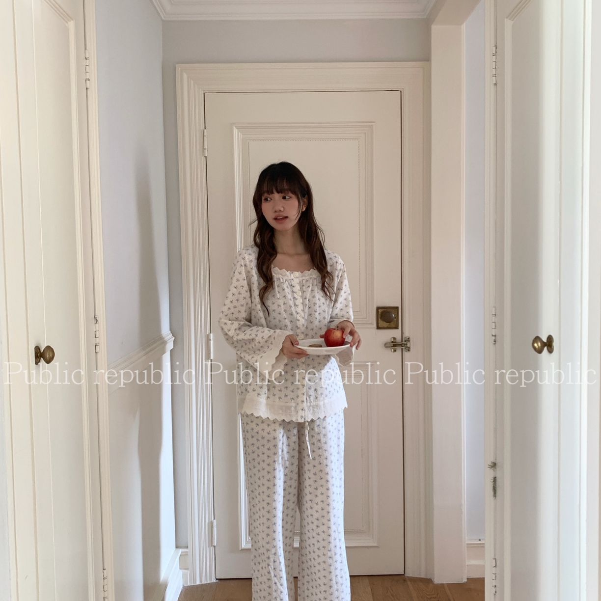 91家纺网 家纺一手货源 找家纺 （总）妍景家居生活馆 2026新款韩系提花方领套装