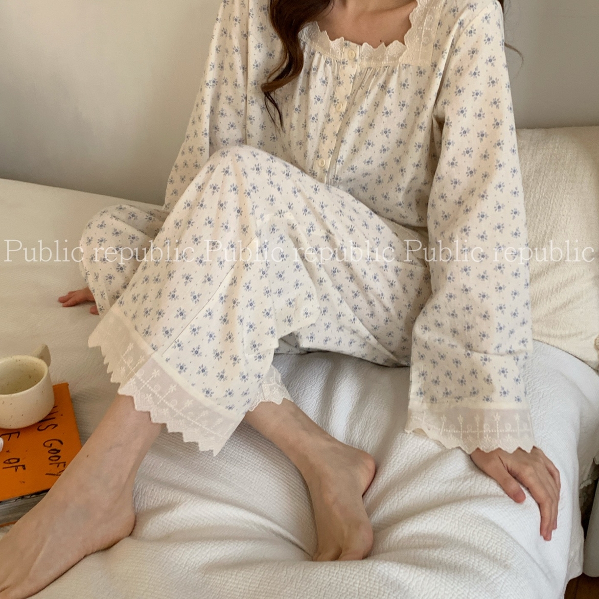 91家纺网 家纺一手货源 找家纺 （总）妍景家居生活馆 2026新款韩系提花方领套装