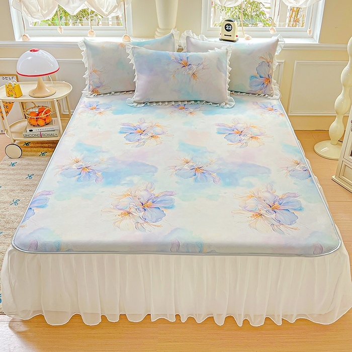 91家纺网 家纺一手货源 找家纺 栩裕纺织 2026新款（常年不断货）A类凉感丝床裙款凉席夏被四件套花边空调被三件套 馨韵