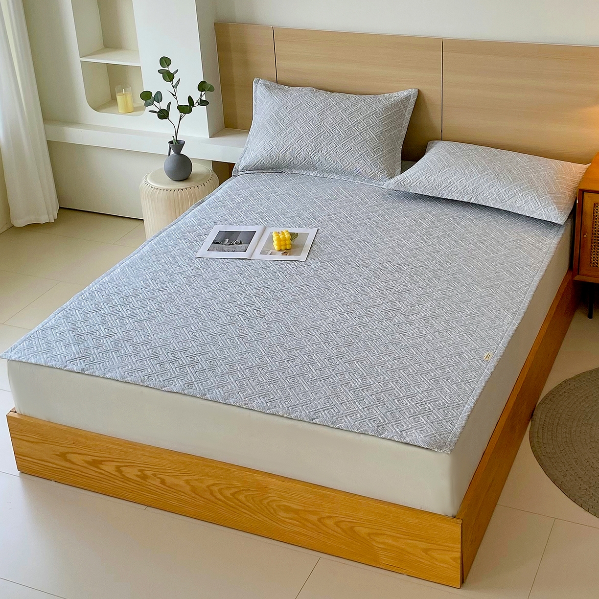 91家纺网 家纺一手货源 找家纺 金鑫汇家纺 2026春夏新款成人床新花型老粗布夹棉床盖软凉席席子可以机洗 流光灰