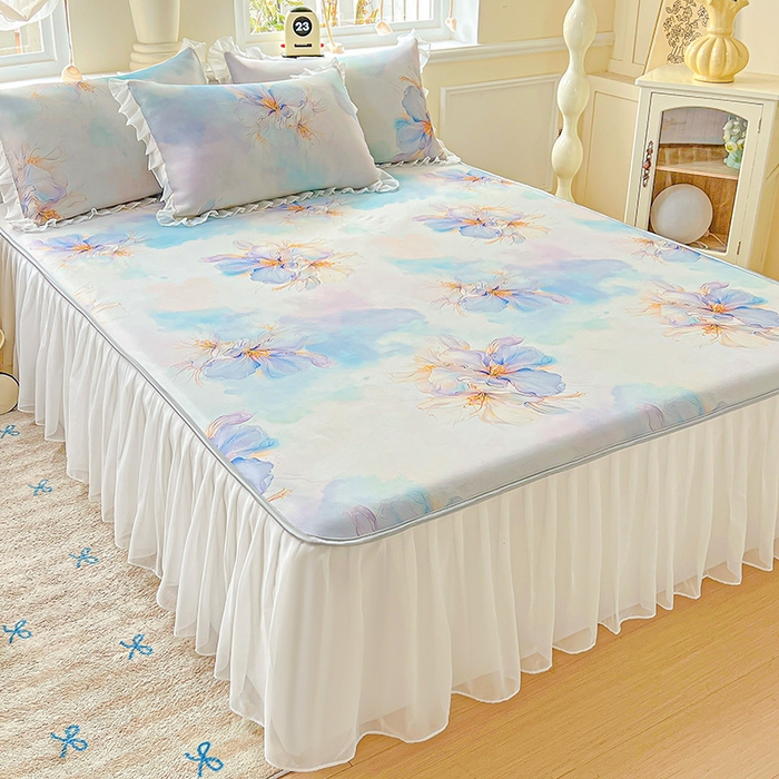 91家纺网 家纺一手货源 找家纺 栩裕纺织 2026新款（常年不断货）A类凉感丝床裙款凉席夏被四件套花边空调被三件套 馨韵