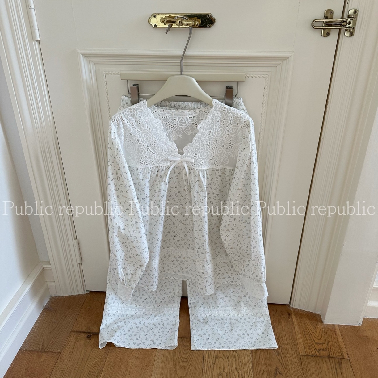 91家纺网 家纺一手货源 找家纺 （总）妍景家居生活馆 2026新款韩系小猫咪印花套装