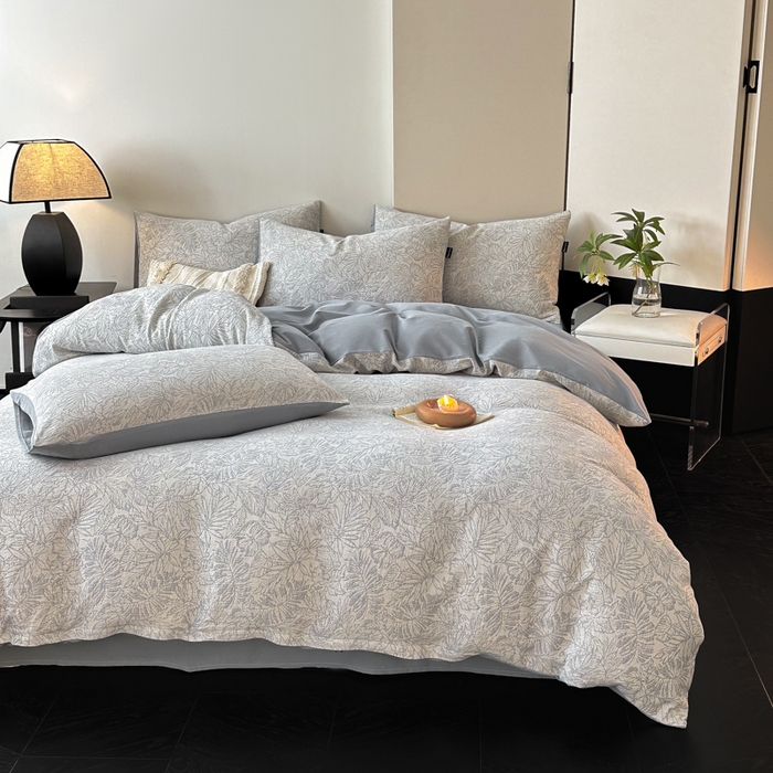 91家纺网 家纺一手货源 找家纺 （总）卧趣家纺 2024秋冬新款纯棉A类三层纱加厚磨毛大提花四件套（只有意象空间-棕，塞纳河畔-米，意象空间-绿，慕斯-米，玫瑰面纱-粉，洛丽塔-灰，波洛-灰七个花色做了单被套）