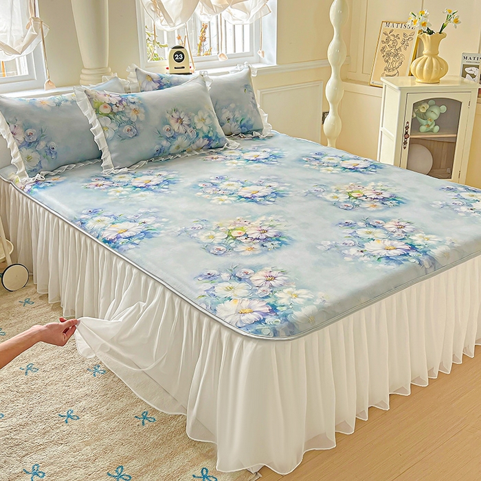 91家纺网 家纺一手货源 找家纺 栩裕纺织 2026新款（常年不断货）A类凉感丝床裙款凉席夏被四件套花边空调被三件套 华尔兹