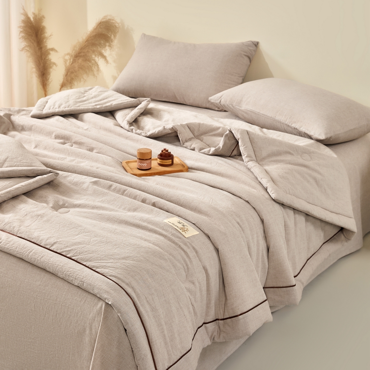 91家纺网 家纺一手货源 找家纺 吾诺家居 2026春夏新款纯色棉麻棉花夏被夏凉被空调被-麻生活系列 麻生活-浅驼