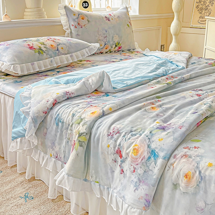 91家纺网 家纺一手货源 找家纺 栩裕纺织 2026新款（常年不断货）A类凉感丝床裙款凉席夏被四件套花边空调被三件套 丽莎庄园