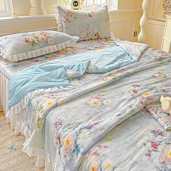 91家纺网 家纺一手货源 找家纺 栩裕纺织 2026新款（常年不断货）A类凉感丝床裙款凉席夏被四件套花边空调被三件套 丽莎庄园