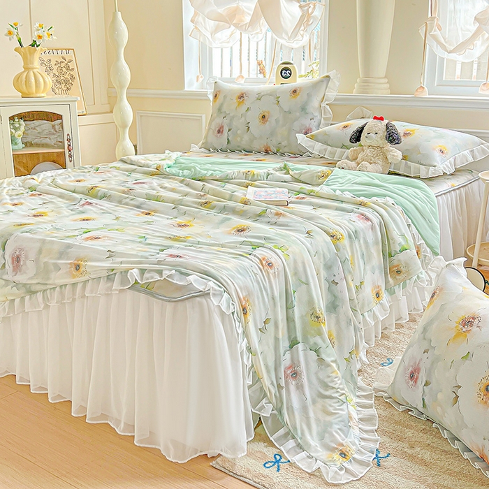 91家纺网 家纺一手货源 找家纺 栩裕纺织 2026新款（常年不断货）A类凉感丝床裙款凉席夏被四件套花边空调被三件套 梦露