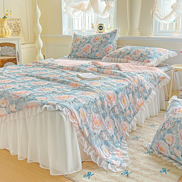 91家纺网 家纺一手货源 找家纺 栩裕纺织 2026新款（常年不断货）A类凉感丝床裙款凉席夏被四件套花边空调被三件套 轻素