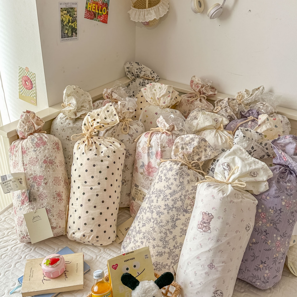 91家纺网 家纺一手货源 找家纺 暖伊家居 2026新款糖果小布袋泡芙纱四件套 组合图仅供展示