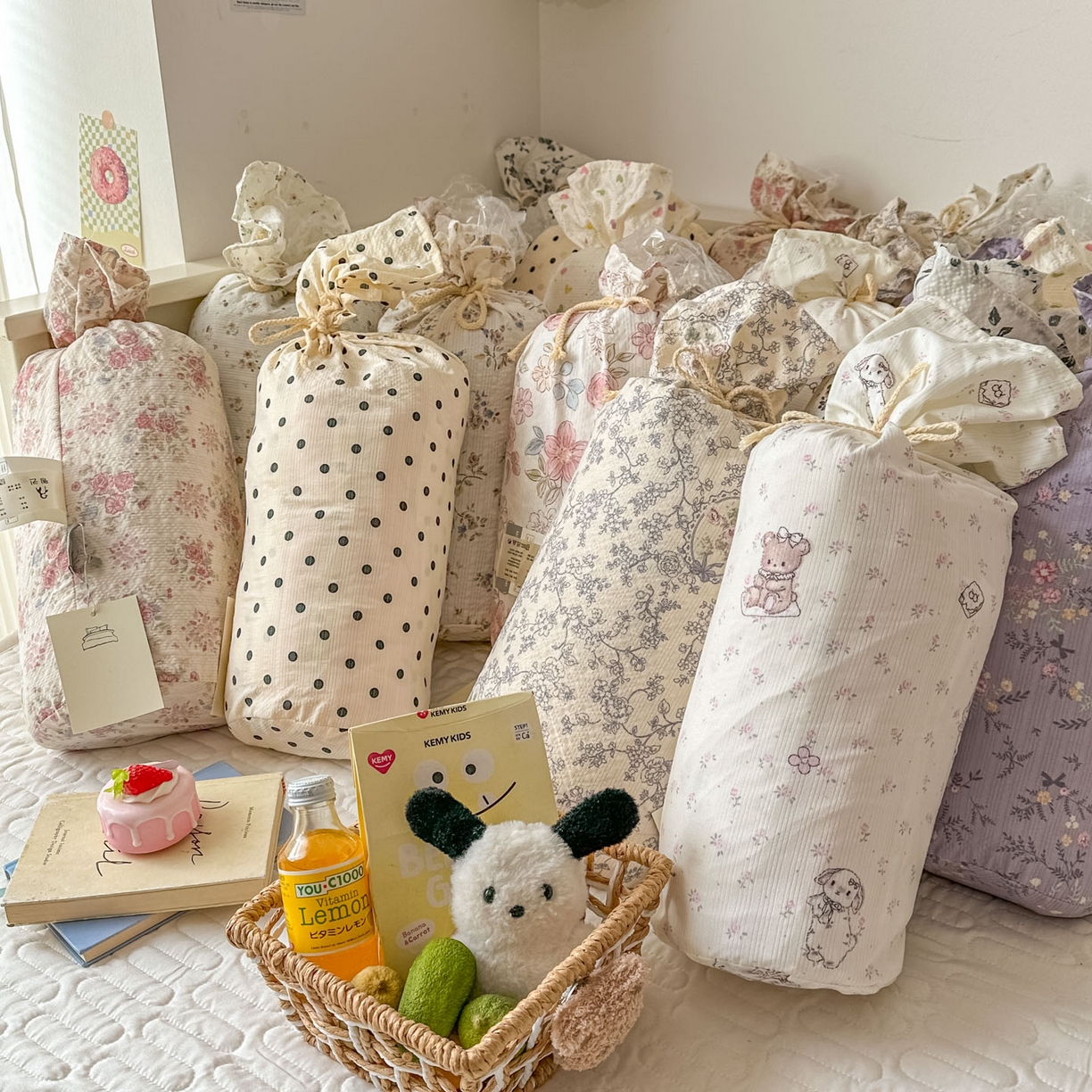 91家纺网 家纺一手货源 找家纺 暖伊家居 2026新款糖果小布袋泡芙纱四件套 组合图仅供展示