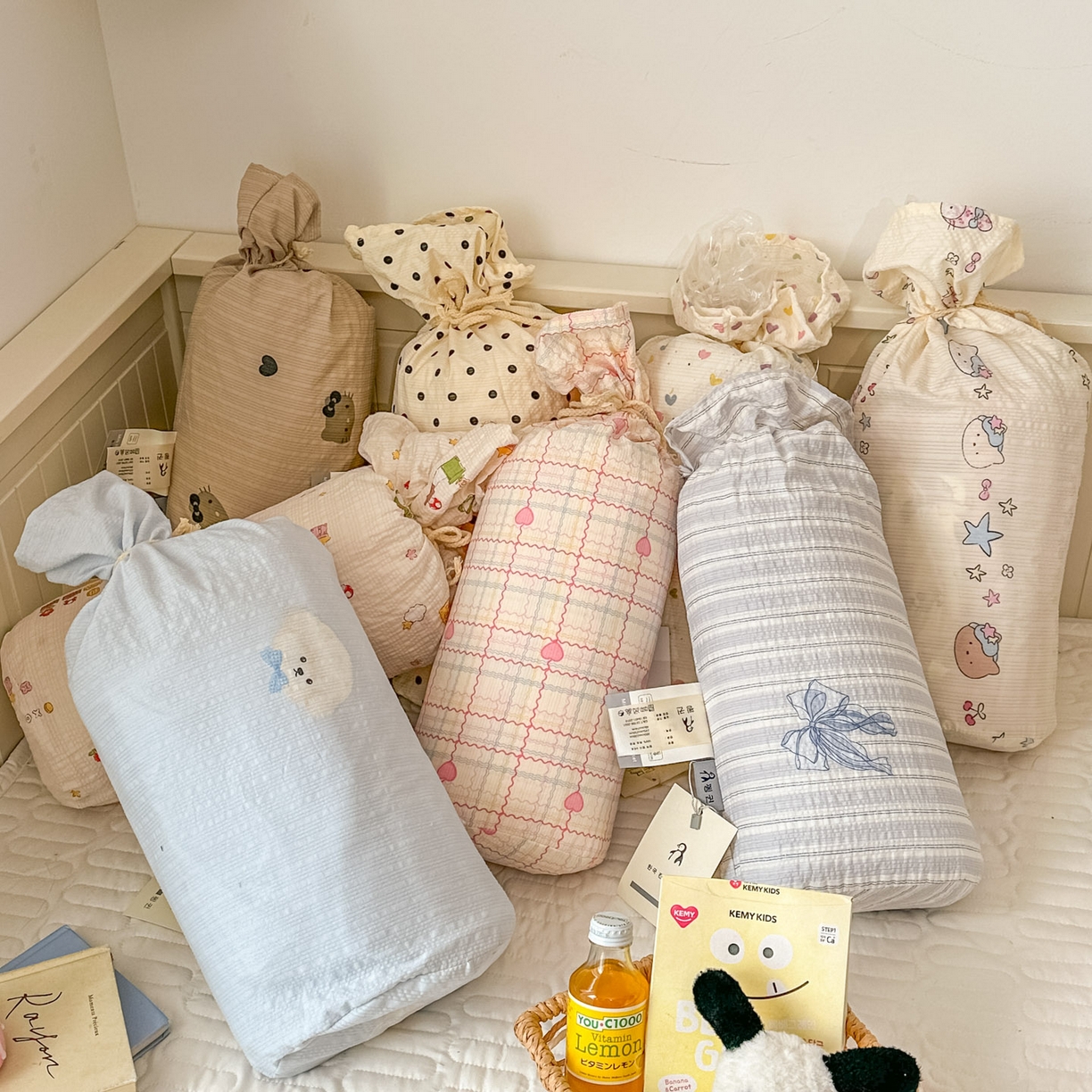 91家纺网 家纺一手货源 找家纺 暖伊家居 2026新款糖果小布袋泡芙纱四件套 组合图仅供展示