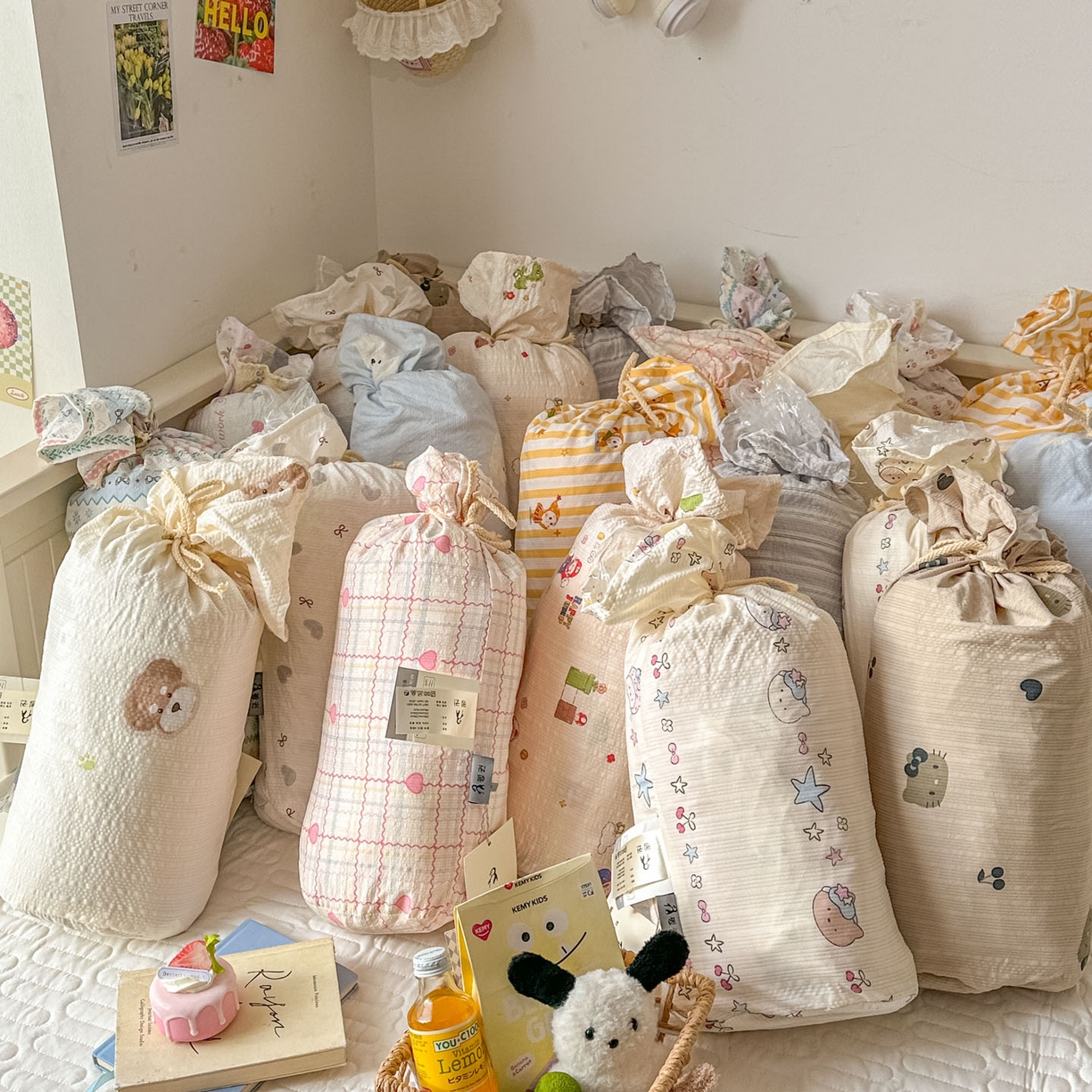 91家纺网 家纺一手货源 找家纺 暖伊家居 2026新款糖果小布袋泡芙纱四件套 组合图仅供展示