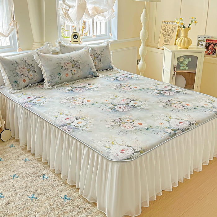 91家纺网 家纺一手货源 找家纺 栩裕纺织 2026新款（常年不断货）A类凉感丝床裙款凉席夏被四件套花边空调被三件套 探戈