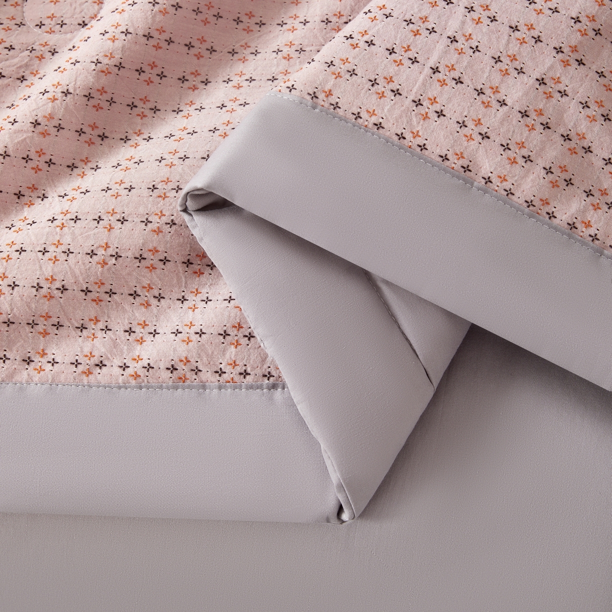 91家纺网 家纺一手货源 找家纺 吾诺家居 2026春夏新款全棉大提花棉花夏被夏凉被空调被-四叶草系列 四叶草-粉