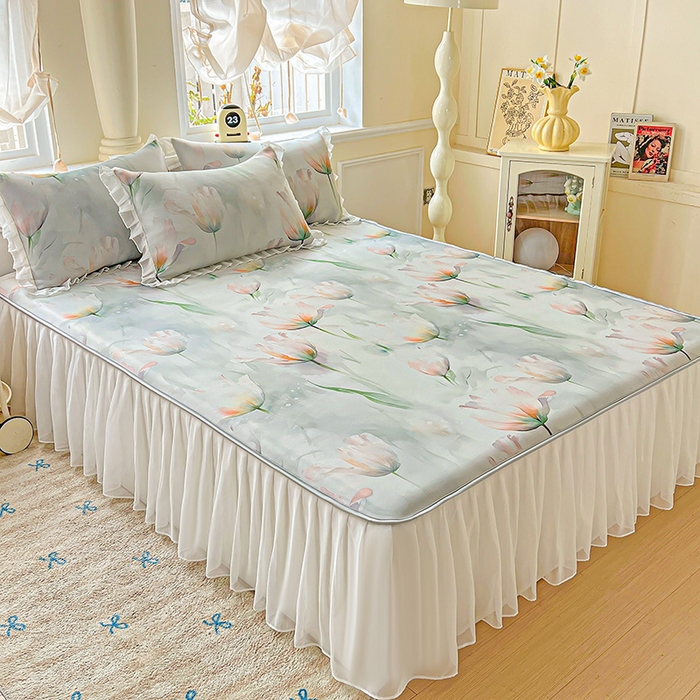 91家纺网 家纺一手货源 找家纺 栩裕纺织 2026新款（常年不断货）A类凉感丝床裙款凉席夏被四件套花边空调被三件套 伊丽莎白