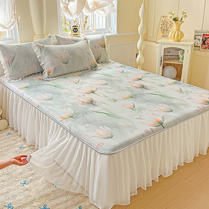 91家纺网 家纺一手货源 找家纺 栩裕纺织 2026新款（常年不断货）A类凉感丝床裙款凉席夏被四件套花边空调被三件套 伊丽莎白