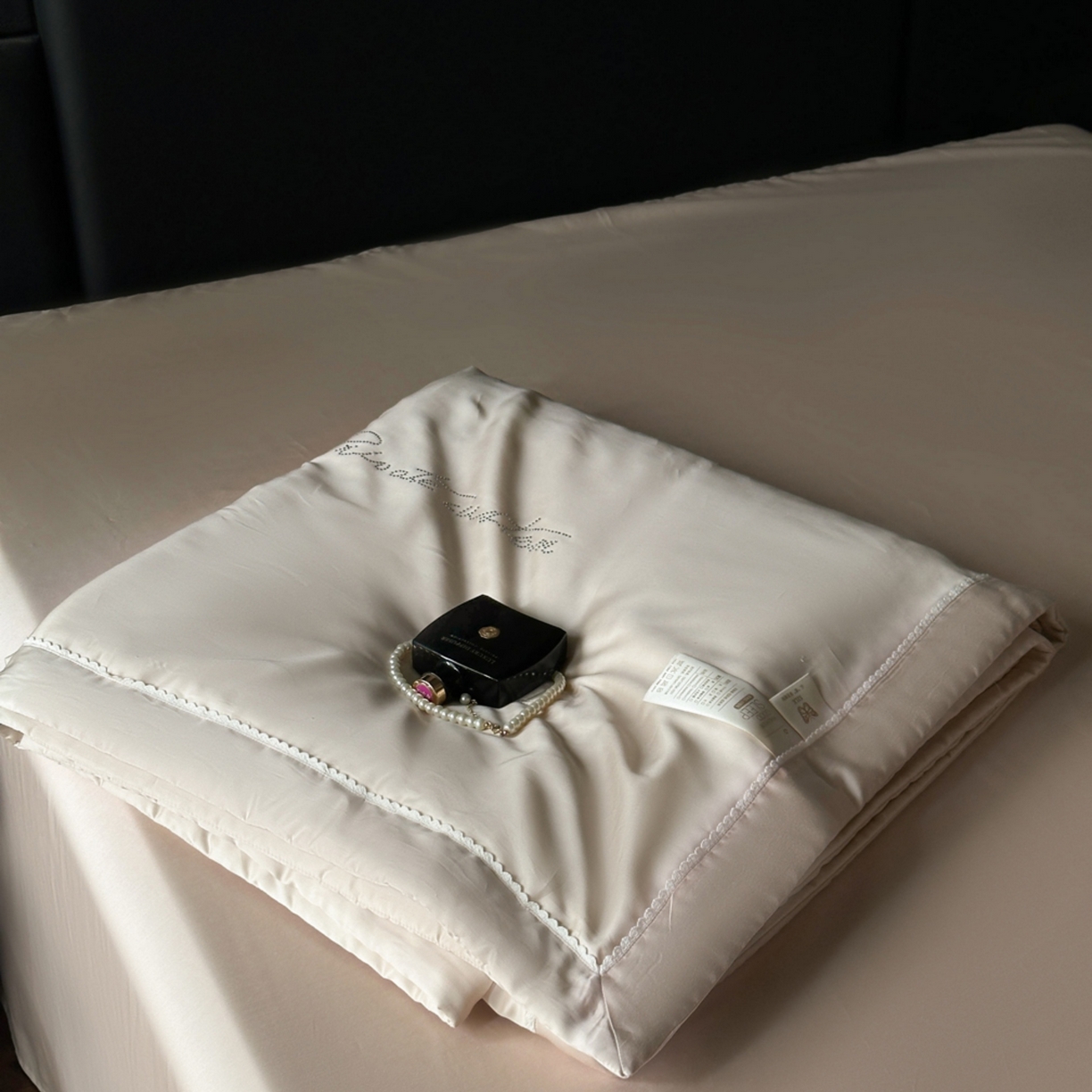 91家纺网 家纺一手货源 找家纺 （总）芯丝路枕业 2026纯色进口兰精天丝夏被