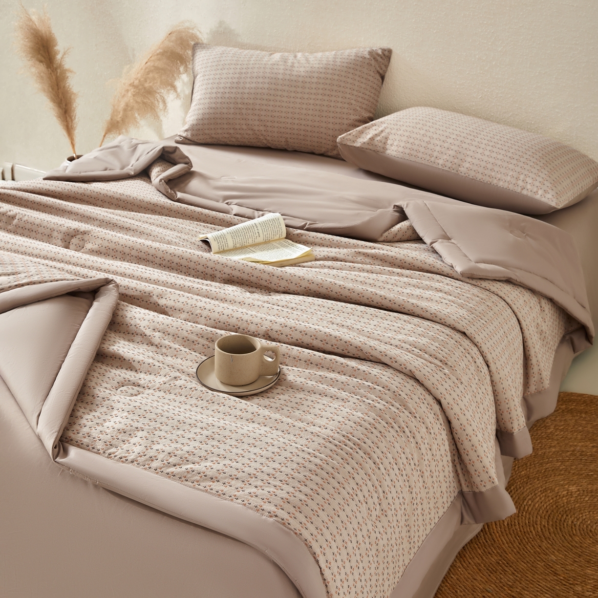 91家纺网 家纺一手货源 找家纺 吾诺家居 2026春夏新款全棉大提花棉花夏被夏凉被空调被-四叶草系列 四叶草-驼