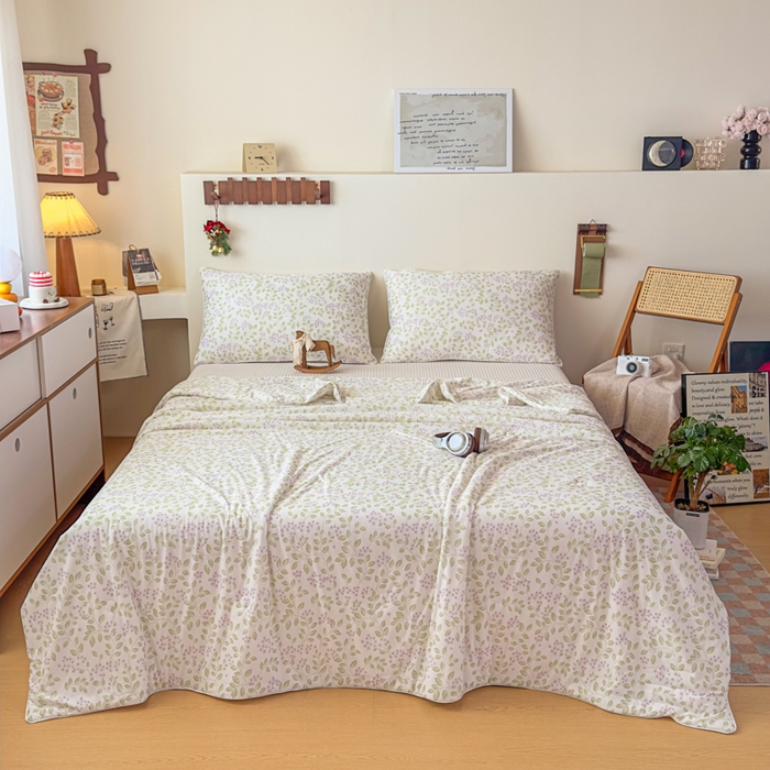 91家纺网 家纺一手货源 找家纺 帕拉美拉 2026新款A类(聚乳酸)提花凉感丝三件套夏被 雾紫青蔓