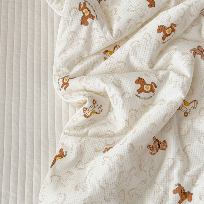 91家纺网 家纺一手货源 找家纺 帕拉美拉 2026新款A类(聚乳酸)提花凉感丝三件套夏被 摇马星织