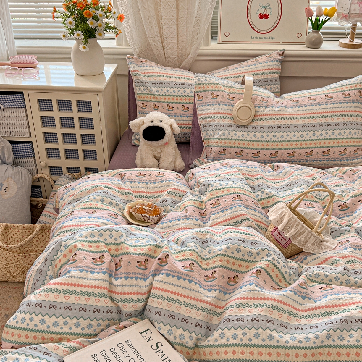 91家纺网 家纺一手货源 找家纺 暖伊家居 2026新款糖果小布袋泡芙纱四件套 费尔岛