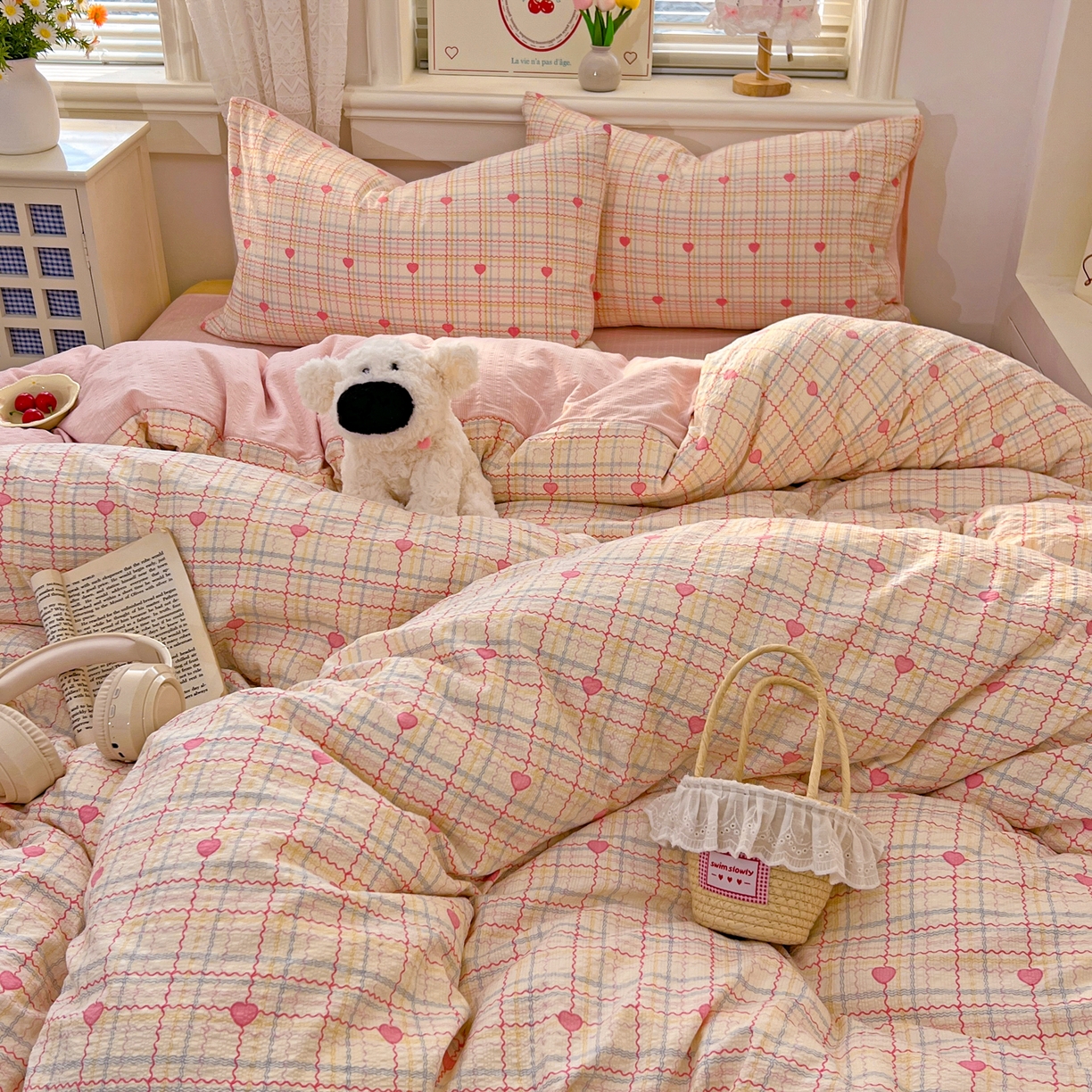 91家纺网 家纺一手货源 找家纺 暖伊家居 2026新款糖果小布袋泡芙纱四件套 格纹爱心