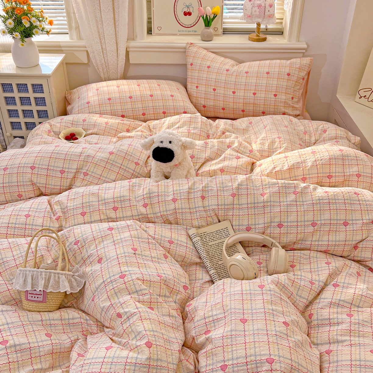 91家纺网 家纺一手货源 找家纺 暖伊家居 2026新款糖果小布袋泡芙纱四件套 格纹爱心