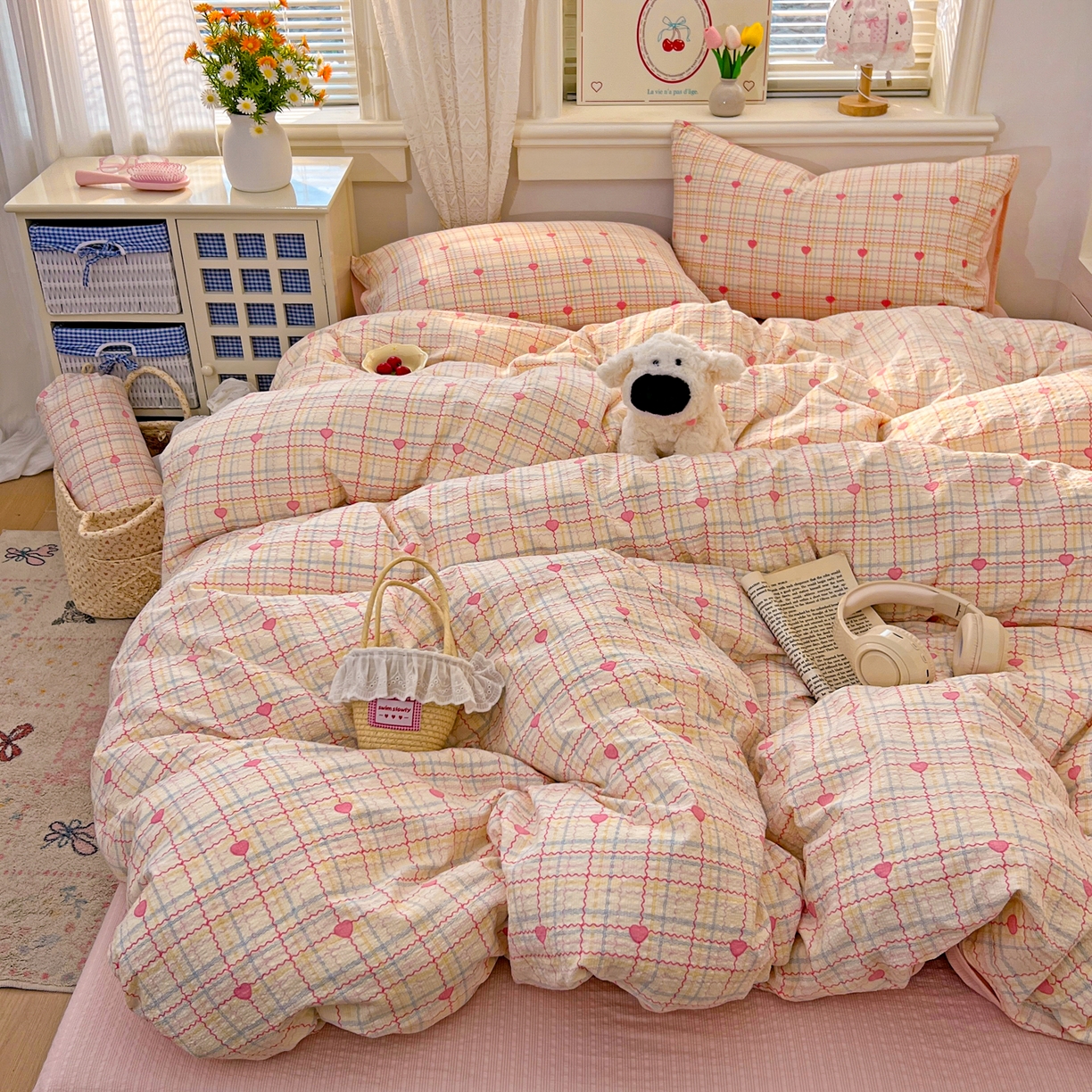 91家纺网 家纺一手货源 找家纺 暖伊家居 2026新款糖果小布袋泡芙纱四件套 格纹爱心