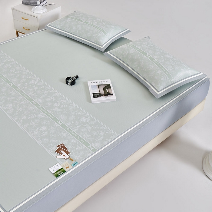 91家纺网 家纺一手货源 找家纺 小牛席业 2026春夏新款轻奢半定位凉感冰丝席凉席席子系列床笠款 轻奢半定位-抹茶 床笠款