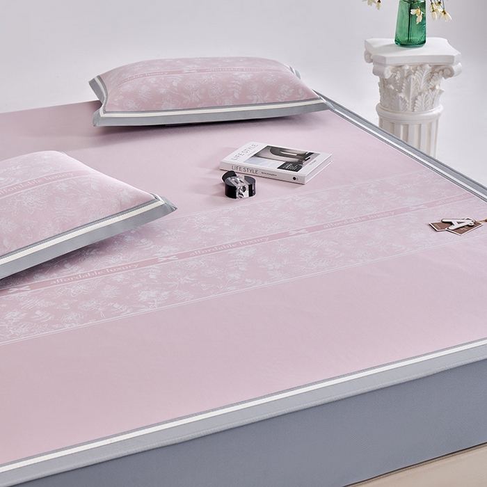 91家纺网 家纺一手货源 找家纺 小牛席业 2026春夏新款轻奢半定位凉感冰丝席凉席席子系列床笠款 轻奢半定位-粉色 床笠款